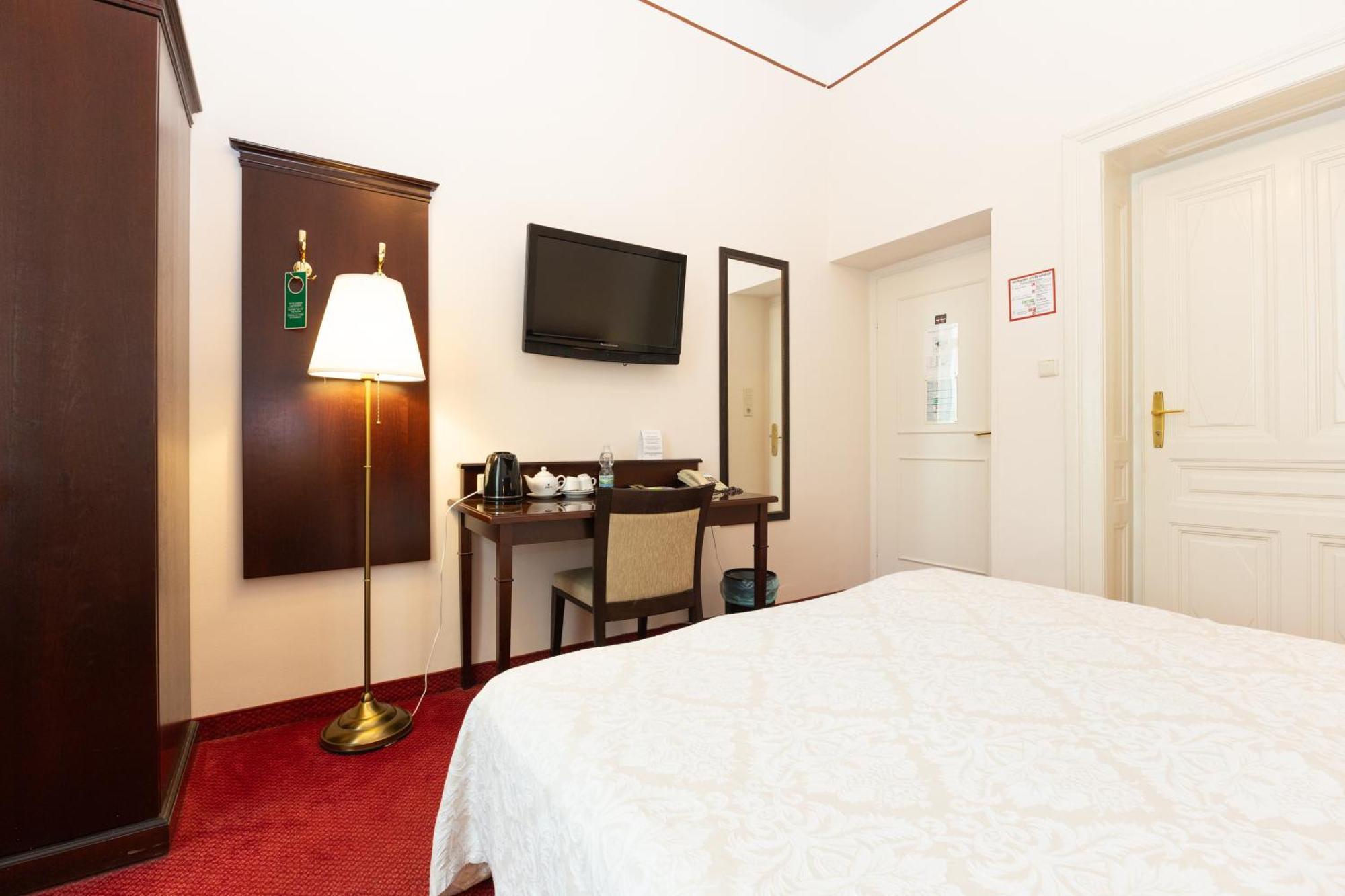 Hotel Viktoria Schoenbrunn فيينا المظهر الخارجي الصورة