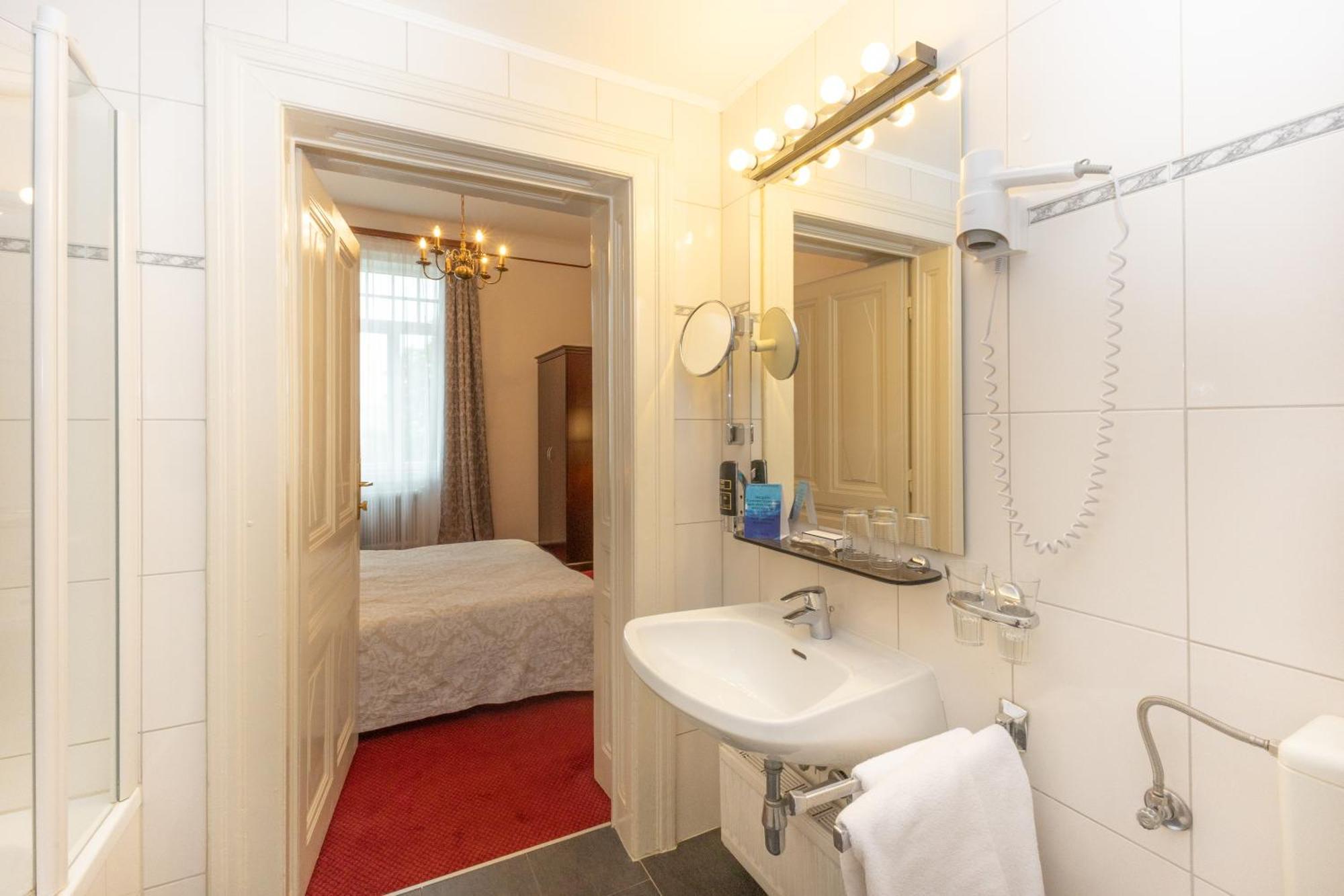 Hotel Viktoria Schoenbrunn فيينا المظهر الخارجي الصورة